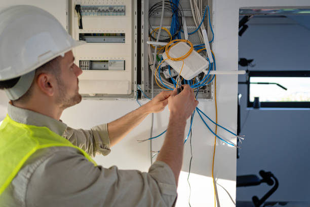 Best Local Electrician Companies  in Brooklyn Park, MN